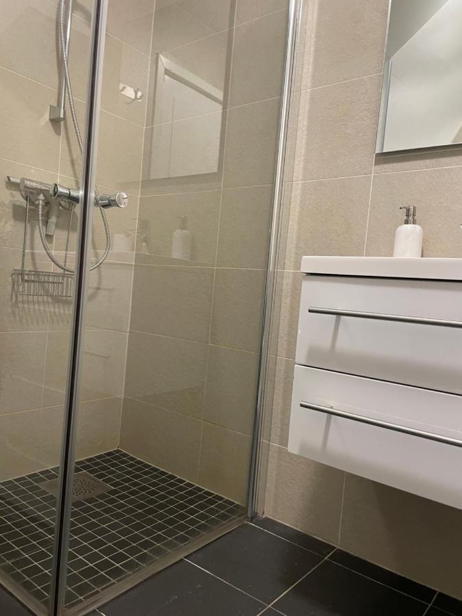 Central Studio Apartment Stavanger Bagian luar foto